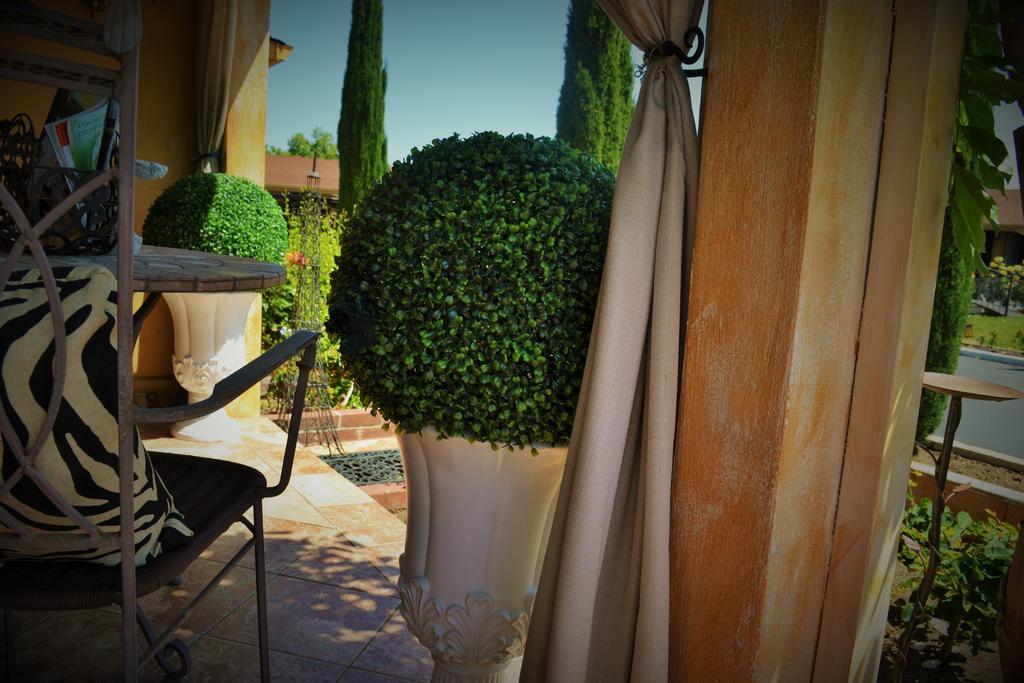 Chardonnay Hotel 3*
